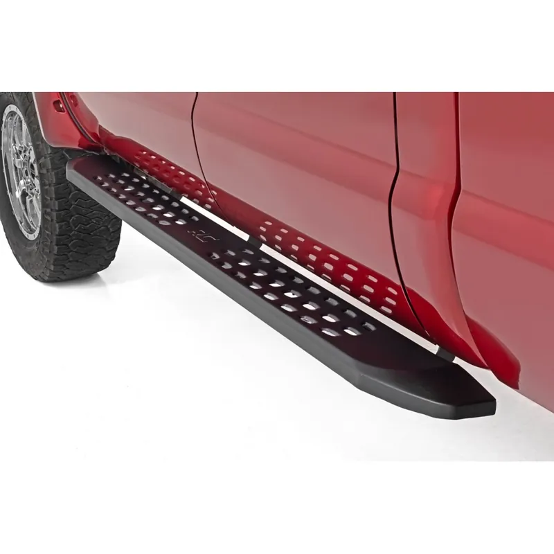 Do wyczerpania zapasów Progi, stopnie Rough Country RPT2 Crew Cab