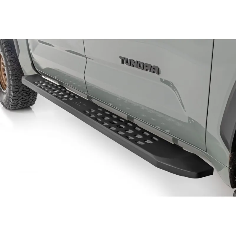 Szybka wysyłka Progi, stopnie Rough Country RPT2 Crew Cab