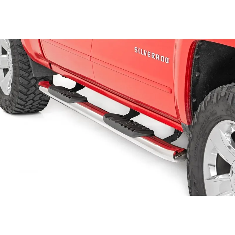 Progi, stopnie boczne srebrne Rough Country Oval Nerf Steps Crew Cab Tylko do końca tygodnia