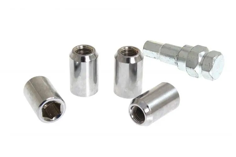 Obniżka ceny Nakrętki przelotowe M12x1,25 L 32mm Srebrne
