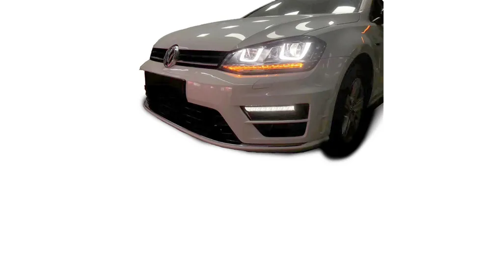 Szybka dostawa Zderzak Volkswagen Golf 7 Przód SRA Grill LED DRL