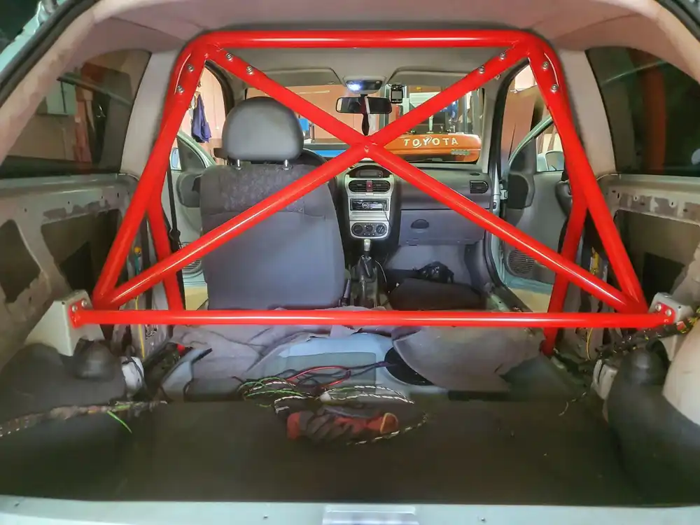 Rollbar skręcana pół klatka Opel Corsa C Red Kup online