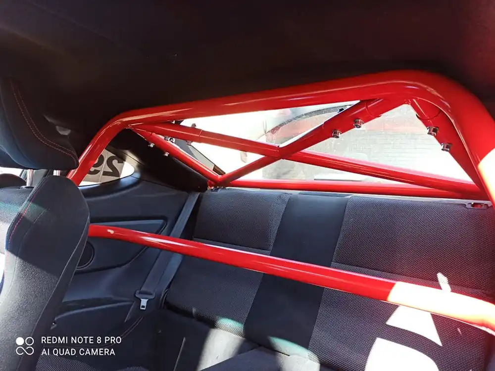 Dodaj do koszyka Rollbar skręcana pół klatka Subaru BRZ Red